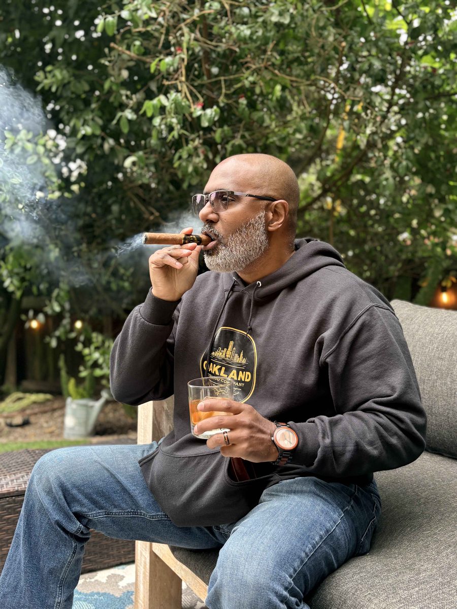 Cigar Lit, Glass Poured